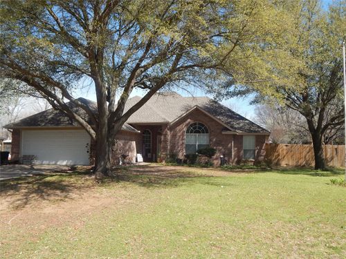 813 Emily Trl, Azle, TX, 76020-5006 | Card Image