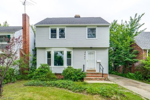 3860 155th St, Cleveland, OH, 44128-1271 | Card Image