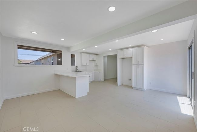 8888 Patrero St, House other with 5 bedrooms, 2 bathrooms and 2 parking in Riverside CA | Image 34