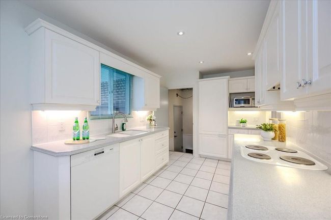 46 Gilmour Cres, House other with 3 bedrooms, 2 bathrooms and 3 parking in Kitchener ON | Image 12
