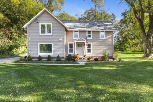 5262 State Road 50, Delavan, WI, 53115-4202 | Card Image