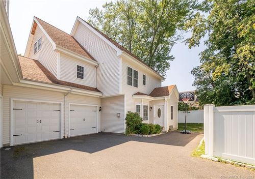 1023-1023 Black Rock Tpke, Fairfield, CT, 06825-4159 | Card Image