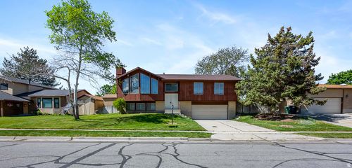 10140 S Buttercup Dr, Sandy, UT, 84092-3834 | Card Image