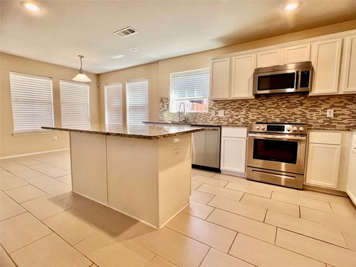 2209 Malone Dr, McKinney, TX, 75072-2963 | Card Image