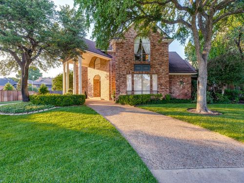 4541 Hitching Post Ln, Plano, TX, 75024-2142 | Card Image