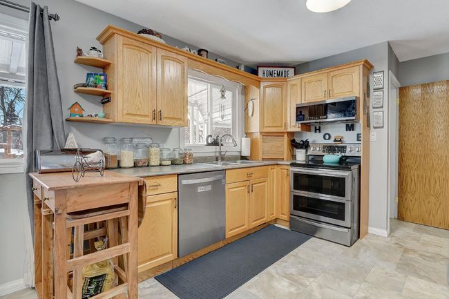 10936 108 Ave, House other with 4 bedrooms, 3 bathrooms and 10 parking in Fairview AB | Image 6