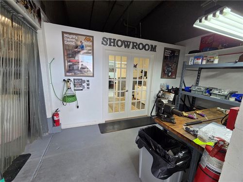 4d-1 Tupperware Drive, North Smithfield, RI, 02896 | Card Image