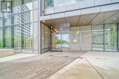 1910 - 38 Forest Manor Rd, Condo with 2 bedrooms, 1 bathrooms and 1 parking in North York ON | Image 3