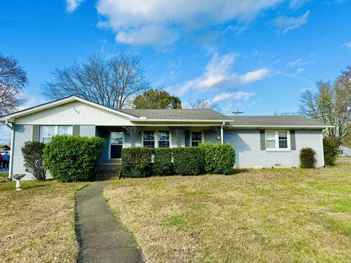 117 Blue Ribbon Pkwy, Shelbyville, TN, 37160-2503 | Card Image