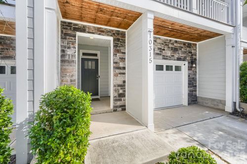 10315 Glenmere Creek Cir, Charlotte, NC, 28262-1950 | Card Image