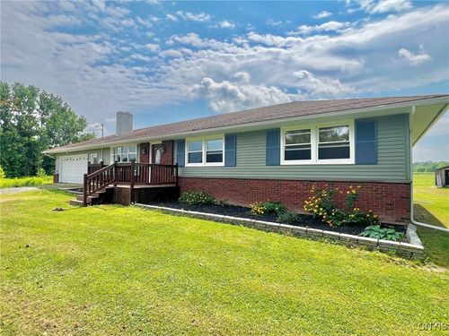 326 Us Highway 11, Gouverneur, NY, 13642-3517 | Card Image