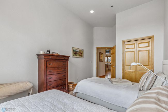 2 bedroom | Image 34