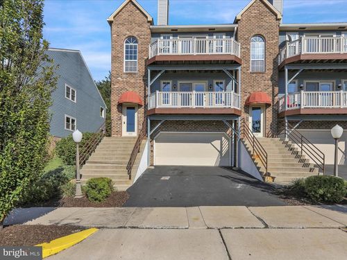 225 N 14th St, READING, PA, 19604 | Card Image