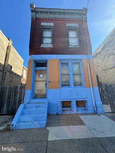 2221 N 17 Th Street, Townhouse with 4 bedrooms, 1 bathrooms and null parking in PHILADELPHIA PA | Image 1