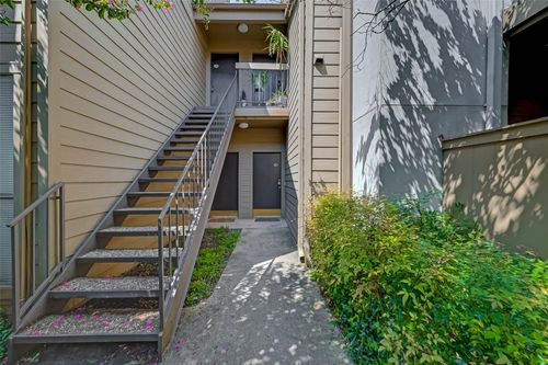 apt-135-10049 Westpark Dr, Houston, TX, 77042-5922 | Card Image