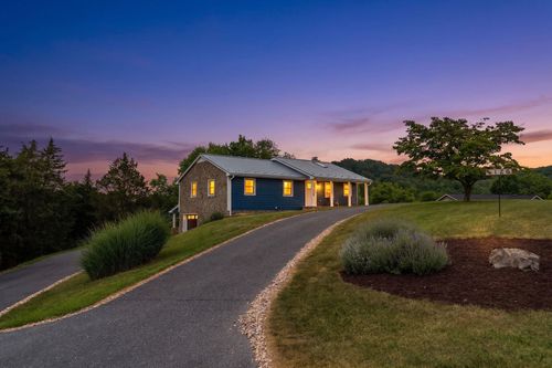 126 River Ridge Rd, Verona, VA, 24482-2846 | Card Image