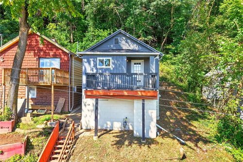 912 Benwood Ave, McKees Rocks, PA, 15136 | Card Image