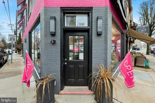 1049 W Lancaster Ave, BRYN MAWR, PA, 19010-3012 | Card Image