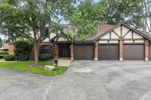 36d-8255 Juniper Ct, Palos Hills, IL, 60465-2550 | Card Image
