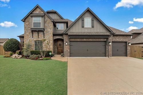 14484 Lakewood Ave, Bixby, OK, 74008-4450 | Card Image