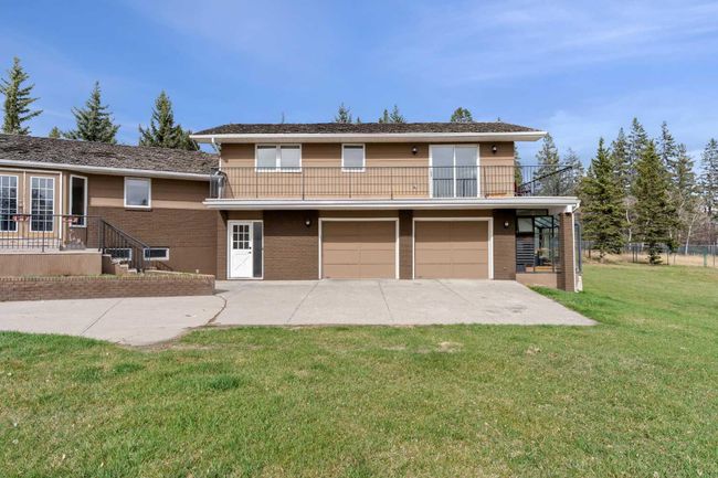 1008 Shawnee Dr Sw, House other with 3 bedrooms, 4 bathrooms and 6 parking in Calgary AB | Image 43