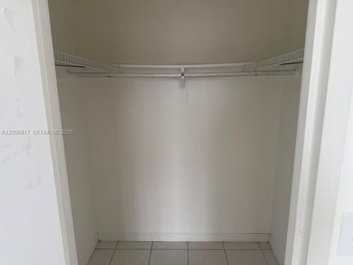 405-17560 Atlantic Blvd, Sunny Isles Beach, FL, 33160-2834 | Card Image