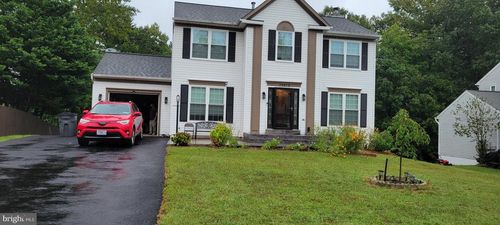 13503 Minion St, WOODBRIDGE, VA, 22192-4441 | Card Image