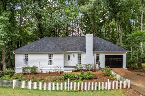 375 Brookstone Dr, Athens, GA, 30605-4335 | Card Image