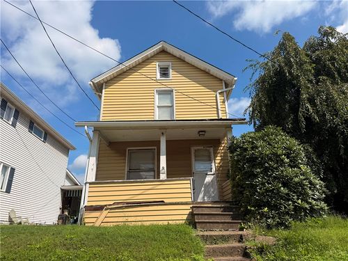 732 Clover Ave, Ellwood City, PA, 16117-1139 | Card Image