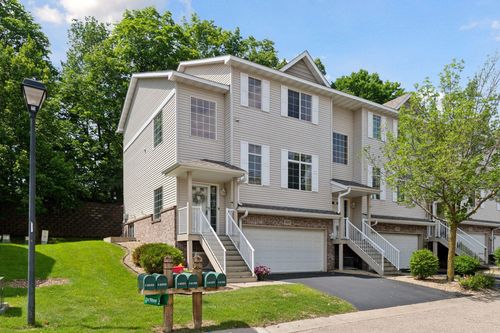 14205 Fountain Hills Ct Ne, Prior Lake, MN, 55372-1285 | Card Image