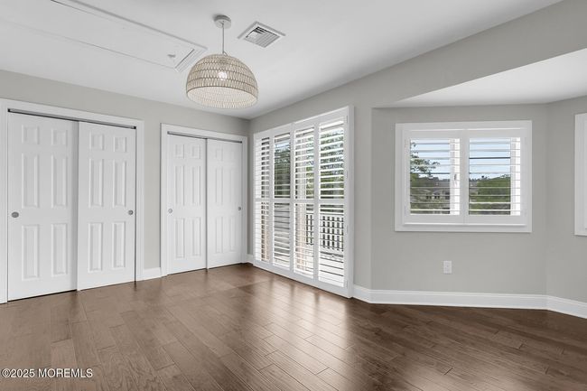 7 Navesink Ct, Condo with 3 bedrooms, 4 bathrooms and 2 parking in Long Branch NJ | Image 25