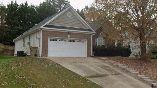 114 Locket Dr, Clayton, NC, 27520-4611 | Card Image