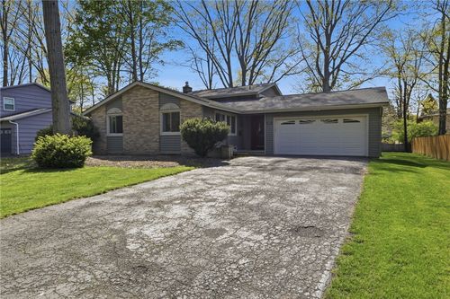 506 True Hickory Dr, Greece, NY, 14615-1324 | Card Image