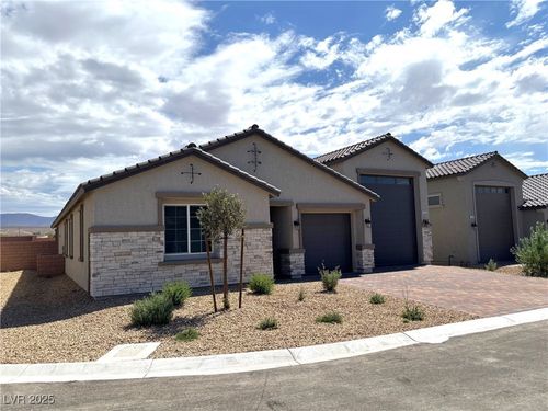 4332 Angel Falls Ct, Pahrump, NV, 89061-7621 | Card Image