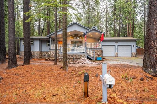 30621 Sleepy Hollow Dr, Shingletown, CA, 96088-9609 | Card Image
