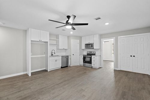 6121 Ridgemont St, Houston, TX, 77087-2011 | Card Image