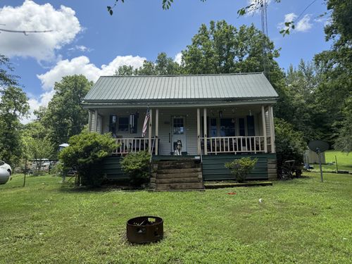 35 Faxon Ln, Big Sandy, TN, 38221-4404 | Card Image
