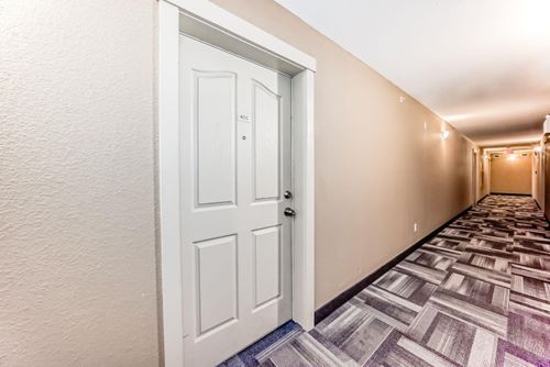 405-7210 80 Ave Ne, Calgary, AB, T3J0N7 | Card Image