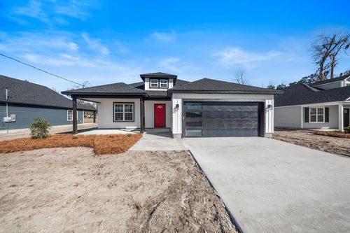 109 S Oak St, Lakeland, GA, 31635-6462 | Card Image