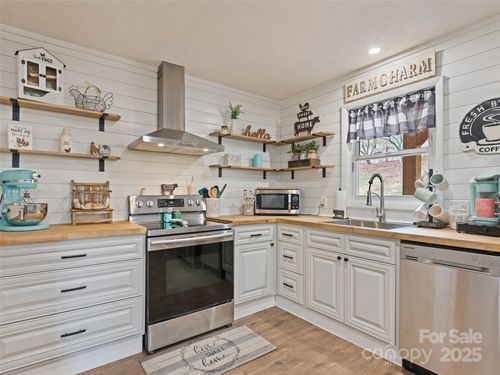 148 Mingus Cove Rd, Canton, NC, 28716-4204 | Card Image