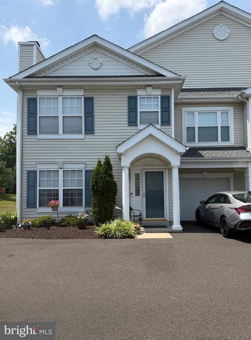 101 Willowoak Ct, WARWICK, PA, 18974-3853 | Card Image