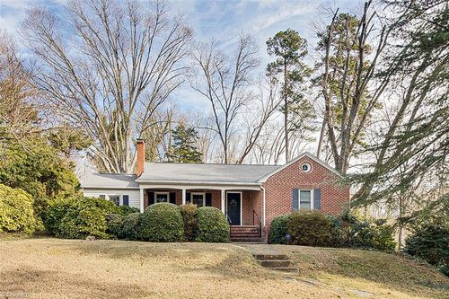 522 Edgewood Road, Asheboro, NC, 27205 | Card Image