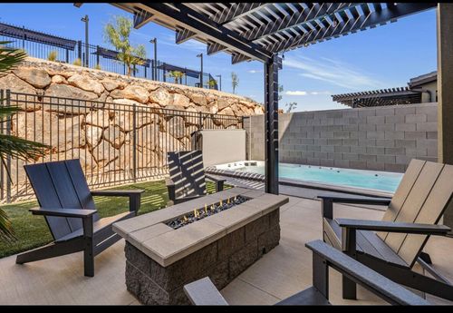 1626s S Ripple Rock Dr, Washington, UT, 84780-3686 | Card Image