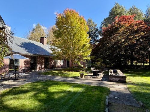 164-164 Forest St, Sherborn, MA, 01770-1614 | Card Image