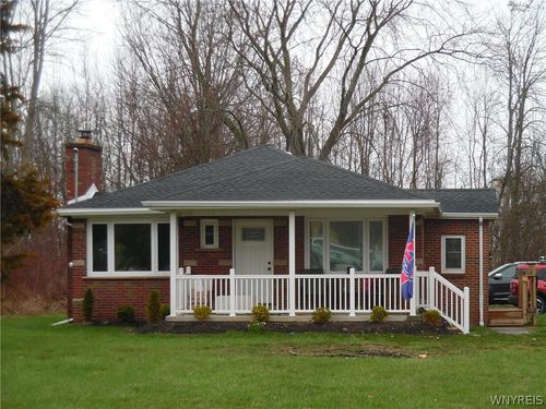 1691 Lake Rd, Youngstown, NY, 14174-9724 | Card Image