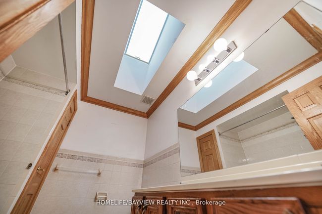 1054 Copperfield Dr, House other with 6 bedrooms, 4 bathrooms and 2 parking in Oshawa ON | Image 22