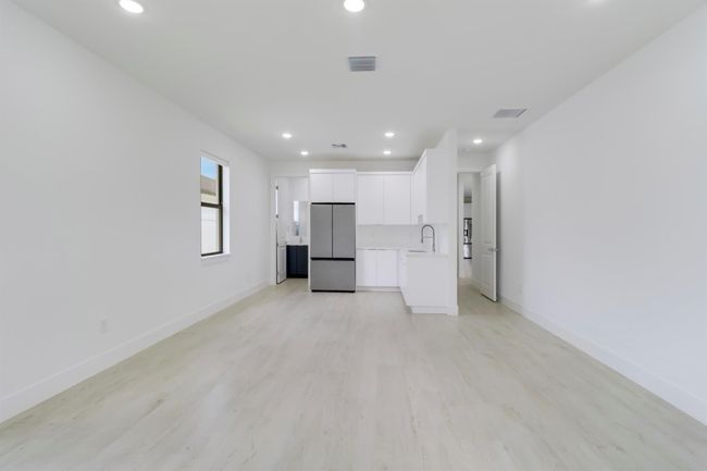 17780 Thelma Ave, House other with 4 bedrooms, 3 bathrooms and null parking in Jupiter FL | Image 25