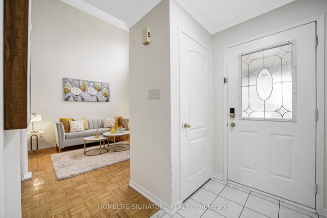 50 Marbleseed Cres, House other with 6 bedrooms, 4 bathrooms and 4 parking in Brampton ON | Image 4