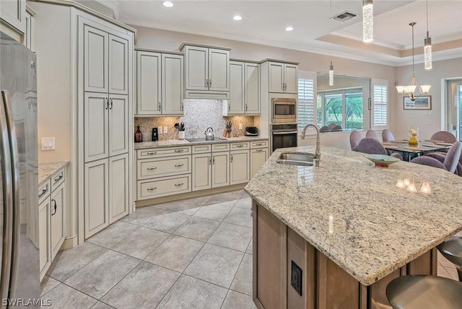 5069 Tortola Ct, House other with 3 bedrooms, 3 bathrooms and null parking in NAPLES FL | Image 9