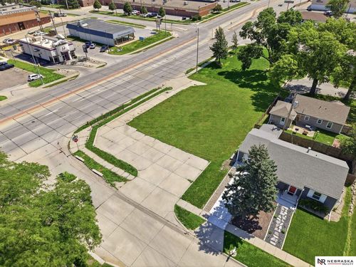 4501 O St, Lincoln, NE, 68510-1844 | Card Image